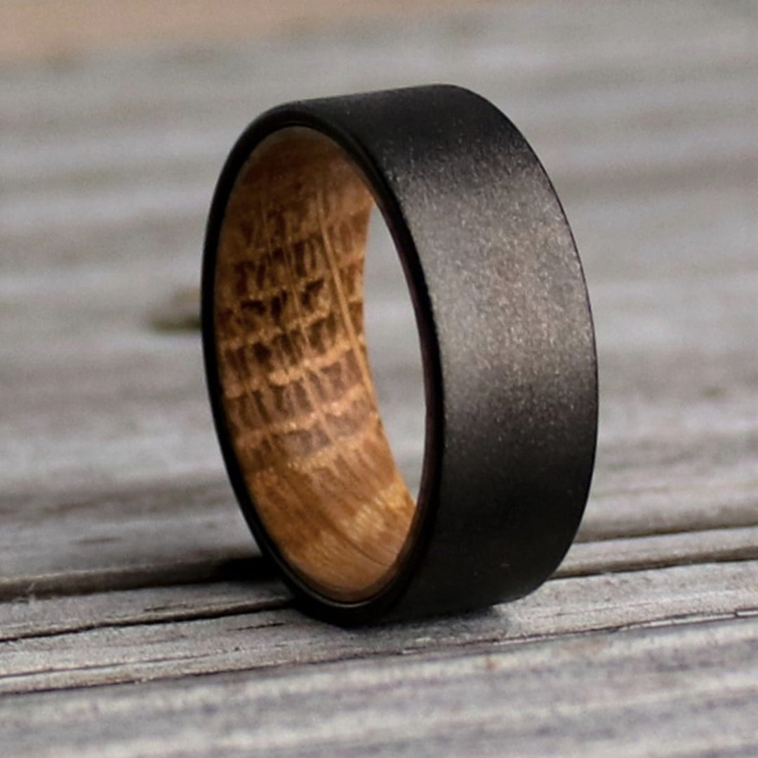 Barrel Ring Mens barrel wedding ring | Beachweddingtips.com